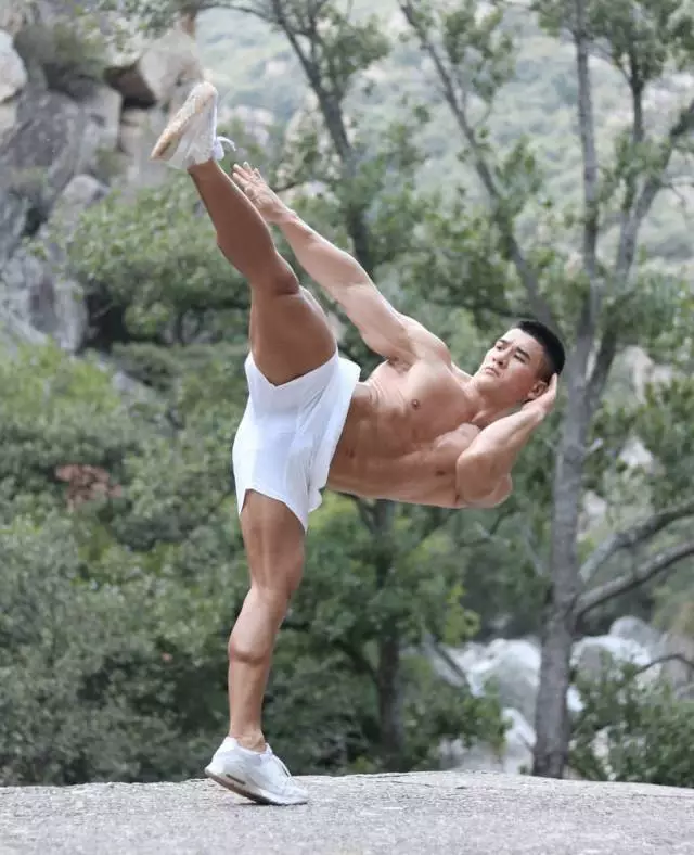 加布里埃尔·勒范年青