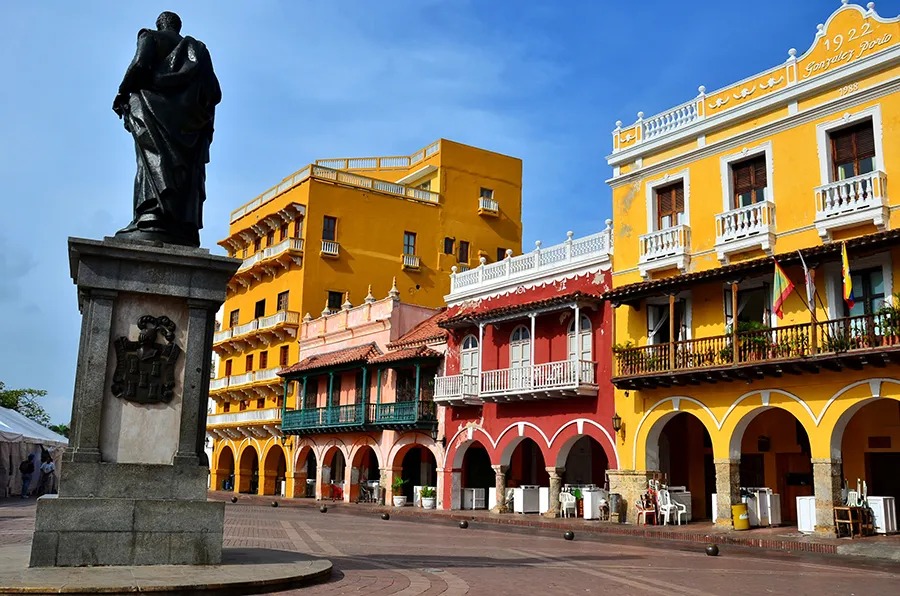 马车广场，16至19世纪的黑奴买卖所在地，如今已面目全非